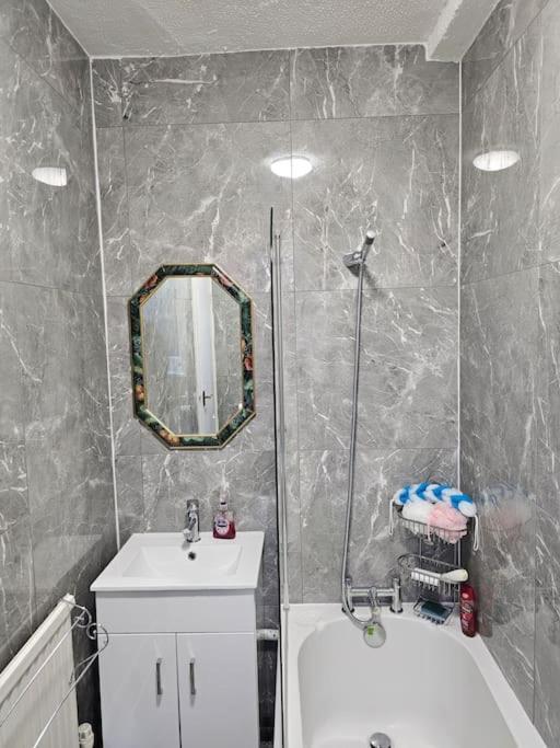 ברומלי Luxury Home In Lewisham מראה חיצוני תמונה